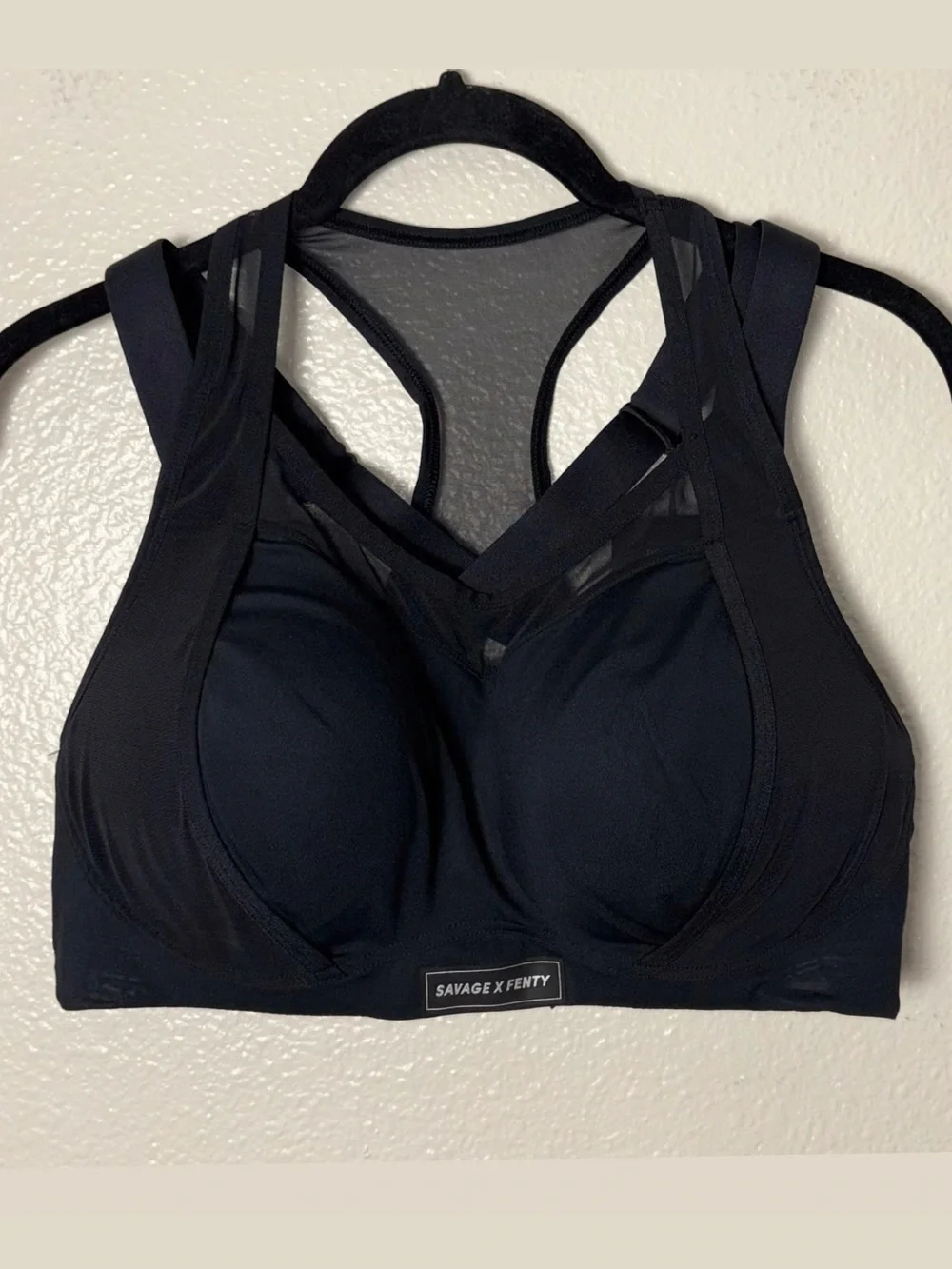 NWT Savage X Fenty Breakthru High-Impact Sports Bra Caviar Black women's 36D
